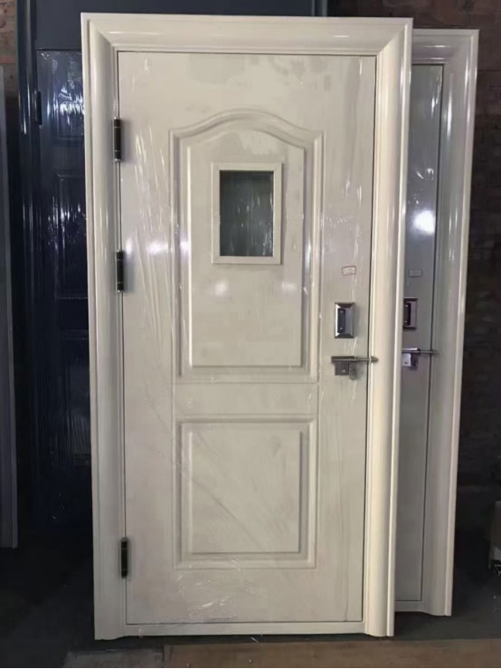 勉县学校教室门